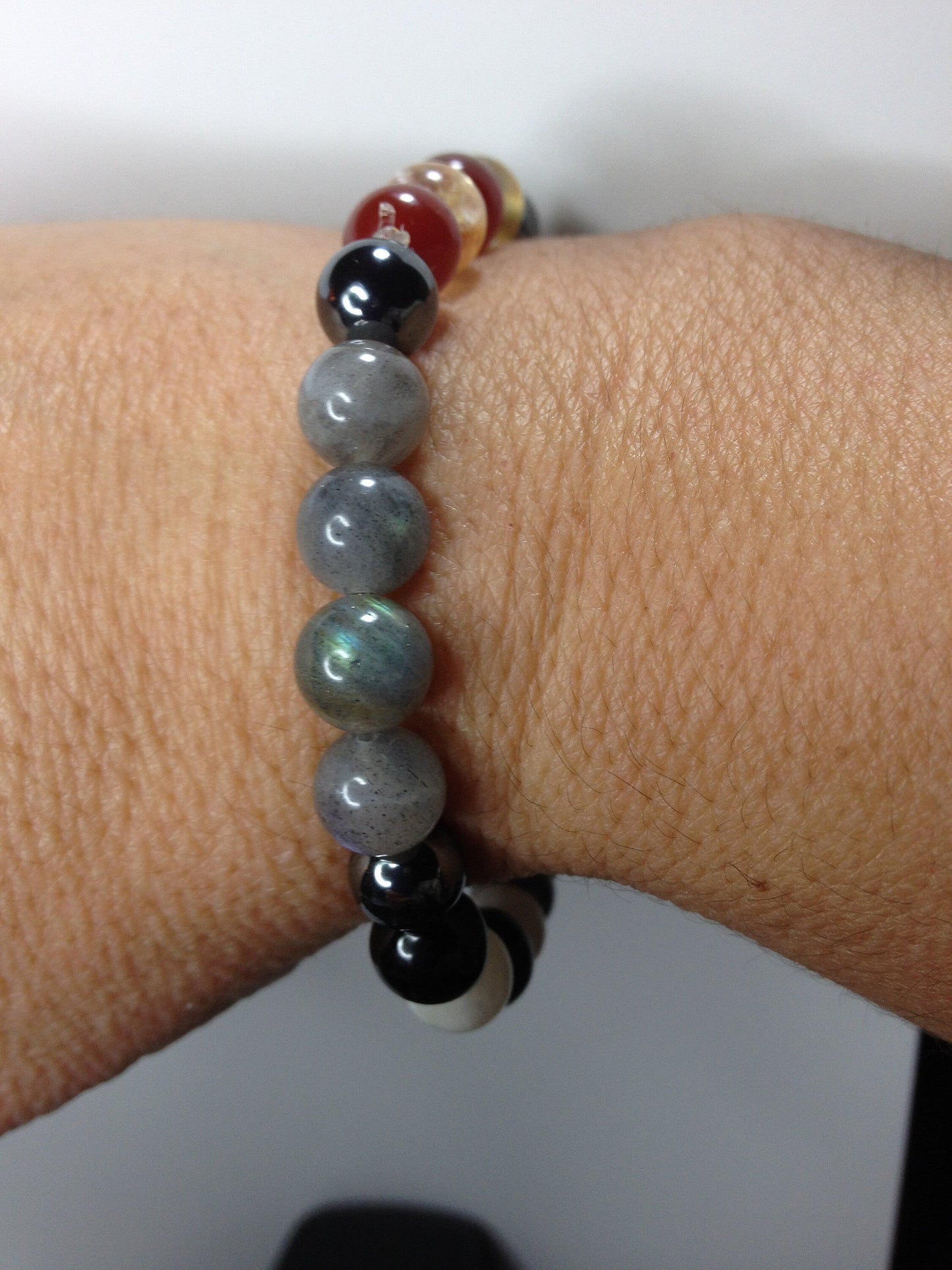 FourTris: Divergence of Gemstones Energy Stretch Bracelet